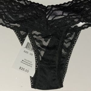 Hanky Panky Womens Zebra Lace Low Rise Thong Style